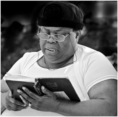 BIBLE READER